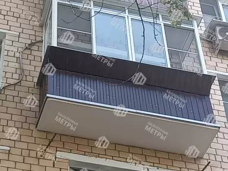 Остекление и отделка балкона