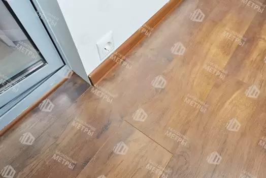 Дизайнерская отделка балкона гипсокартоном с утеплением и остеклением