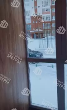 Панорамное остекление балкона и отделка ламинатом и панелями ПВХ Панорамное остекление балкона и отделка ламинатом и панелями ПВХ