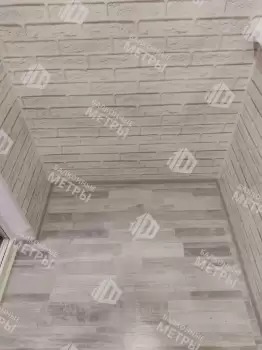 Отделка балкона с установкой теплого пола