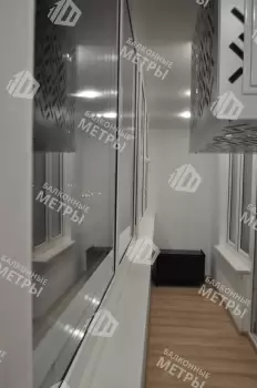 Остекление балкона в серии дома 01-ПЗ с утеплением и отделкой