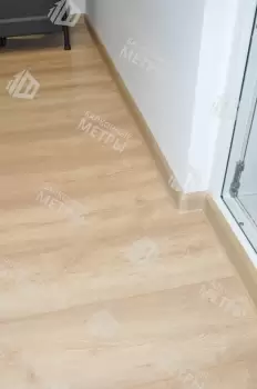 Остекление балкона в серии дома 01-ПЗ с утеплением и отделкой